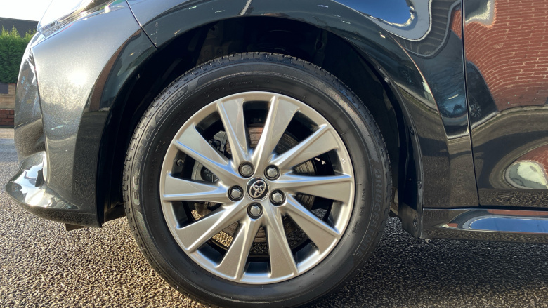 Toyota Yaris 1.5 Hybrid Icon 5dr CVT Hybrid Hatchback